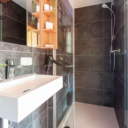 In Kirchberg Near Bus * Kirchberg in Tirol